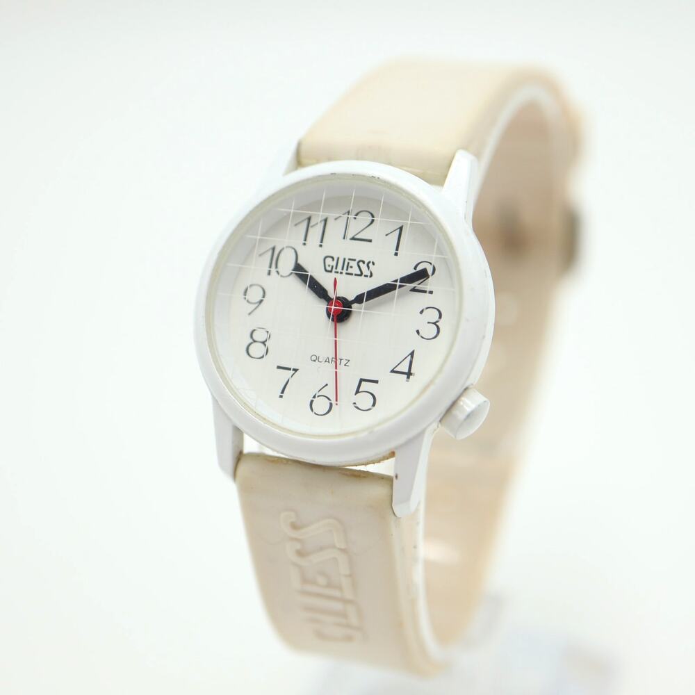 Vintage 1990 GUESS White Womens Watch 25mm Dial Resin Strap w New Battery